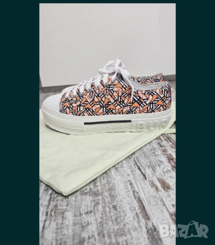 Burberry дамски обувки, снимка 2 - Маратонки - 52210770