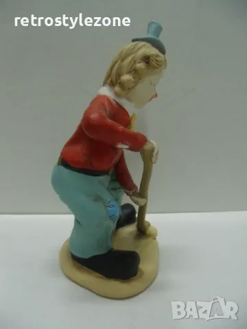 № 7782 стара порцеланова фигура - клоун   - размер - височина 16 см , основа 10 / 7 см , снимка 4 - Други ценни предмети - 48268629