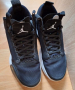 Спортни обувки Jordan, снимка 1 - Маратонки - 44712423