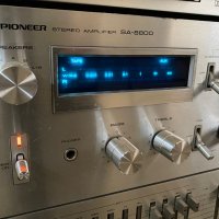 Усилвател Pioneer SA-8800, снимка 1 - Ресийвъри, усилватели, смесителни пултове - 39444829