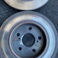 Спирачени дискове задни за Тойота Аурис.2007-2012г, снимка 5 - Части - 44176924
