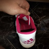 Оригинални дамски маратонки Adidas , снимка 2 - Маратонки - 35798936