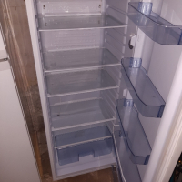 хладилник Aamica, снимка 2 - Хладилници - 44530321