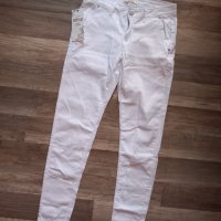 Нов бял панталон , снимка 1 - Панталони - 42100004