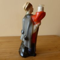 Порцеланова фигура-бутилка Украйна 1990 г 4, снимка 6 - Антикварни и старинни предмети - 44456853