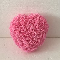 Сърце от рози, снимка 1 - Романтични подаръци - 34210999