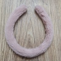 Пухкава диадема в плето розово, снимка 4 - Аксесоари за коса - 35758511