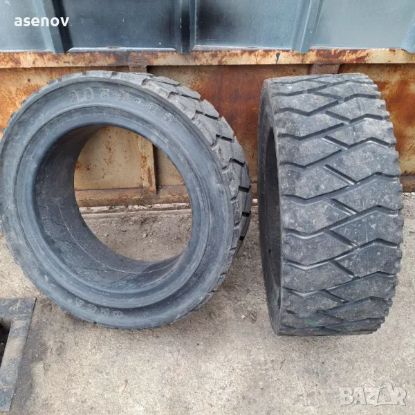 гуми за мотокар, снимка 1