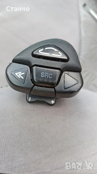 Управление / джойстик за аудио на волан за Нисан Алмера Тино / Nissan Almera Tino, снимка 1