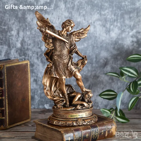 Настолна декорация – Архангел Михаил, от полирезин, снимка 1