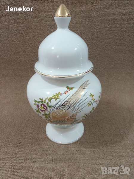 Порцеланова ваза. , снимка 1