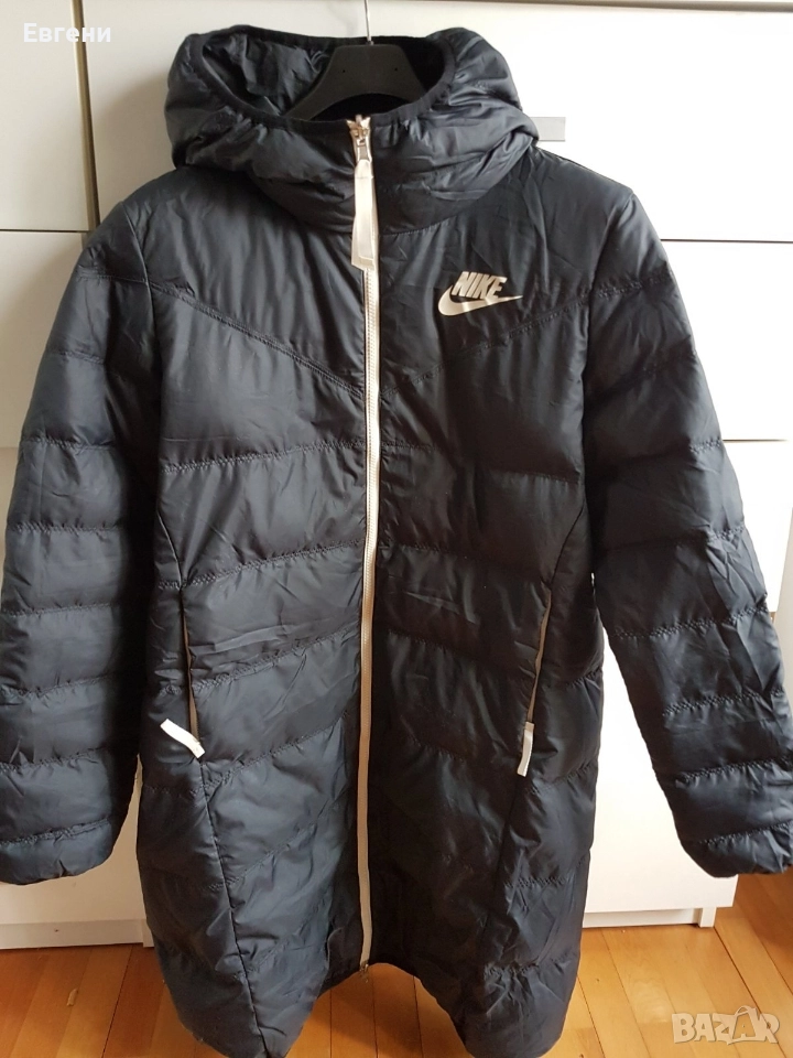 Дамско яке Nike, снимка 1