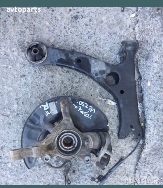 Toyota corolla verso 2008година главина и носач-предни десни, снимка 1