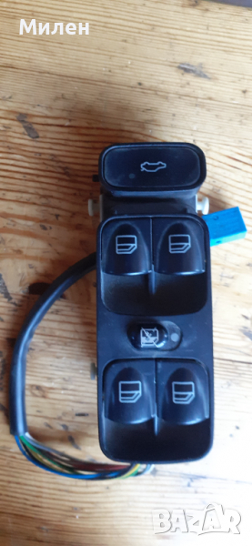 Конзола Със Копчета. Mercedes-Benc-C-Class. W203. 2000-2007 Година. Мерцедес Ц-Класа , снимка 1