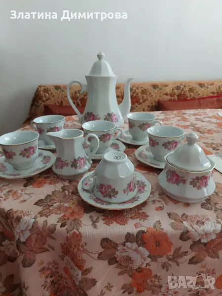 Порцеланов сервиз за кафе с позлатен кант -,,Китка''  Нови Пазар, снимка 1