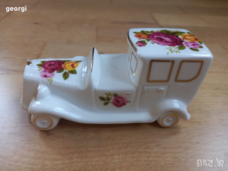 порцеланова ретро кола, снимка 1