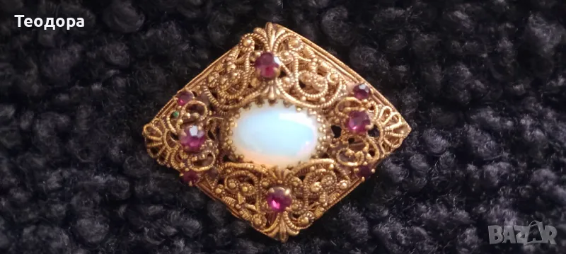 Ретро брошка, снимка 1