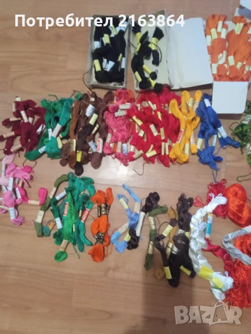 Конци Мулине, снимка 9 - Гоблени - 50645699