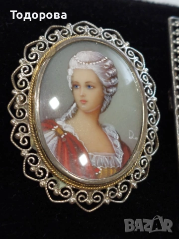 Антикварни Брошки,медальони,камеи,сребро,позлата/цени от 80 до 300 евро, снимка 3 - Колекции - 53485021