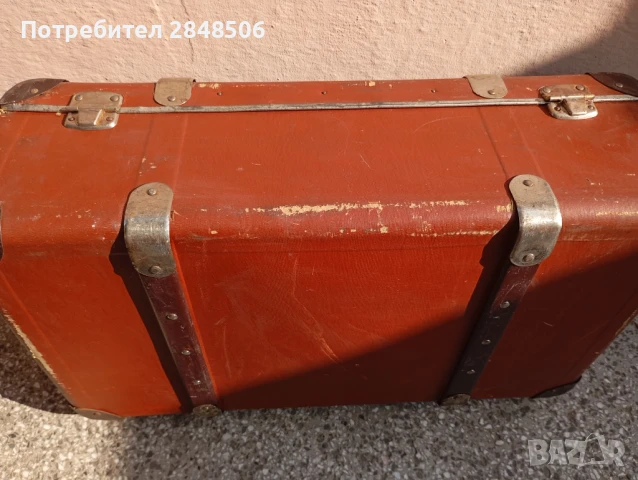 Продавам ретро куфар от 40-те години , снимка 10 - Куфари - 50645336