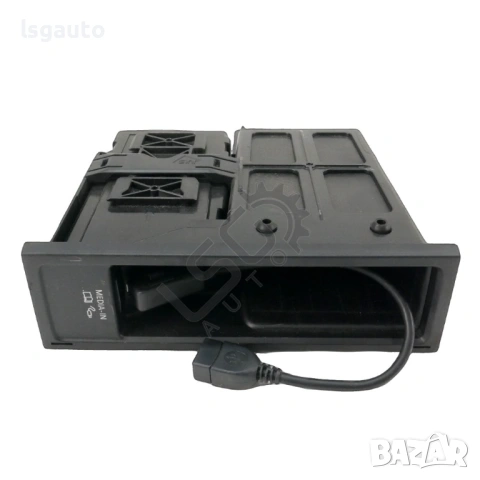 Конзола с модул мултимедия Volkswagen Passat (B7) 2010-2014 ID: 157122