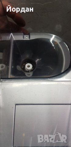 Кафемашина Saeco Royal Office обслужена изцяло! Като нова!, снимка 10 - Кафемашини - 39637653