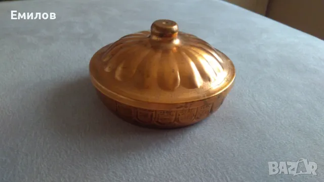 Красива медна купа с капак, неползвана