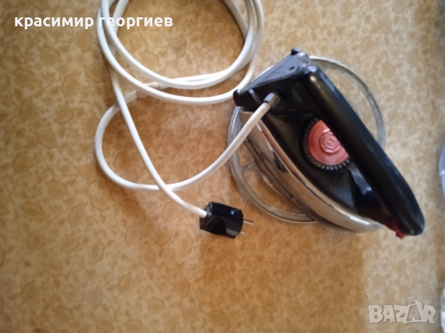 Ретро руска ютия УТАП 1000-1.8 , снимка 3 - Ютии - 52268518