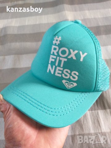 roxy fitness cap - страхотна шапка КАТО НОВА, снимка 2 - Шапки - 41670194