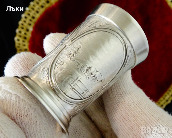 Калаена чаша за вино,ракия,релефни селски картини. , снимка 9 - Антикварни и старинни предмети - 53773102