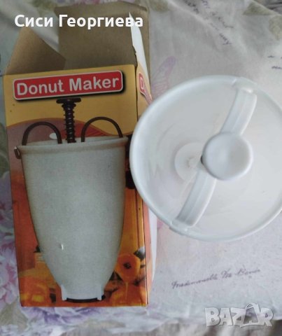 Уред за понички🥯 Donut Maker🍩, снимка 2 - Съдове за готвене - 41968835