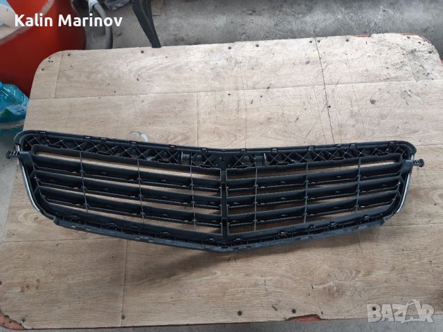 Решетка за мерцедес w204, снимка 4 - Части - 40375523