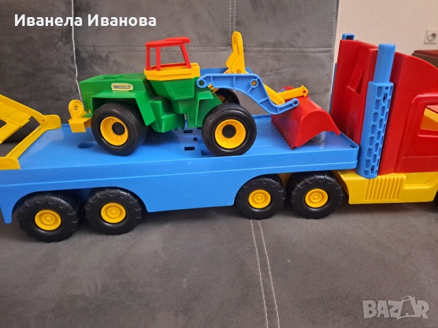 Детска голям камион влекач Wader, снимка 2 - Коли, камиони, мотори, писти - 53765575