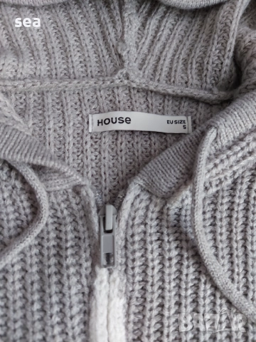 Жилетка HOUSE 🩶 с качулка, снимка 3 - Жилетки - 52404708