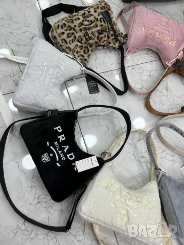 чанти prada, снимка 6 - Чанти - 51428062