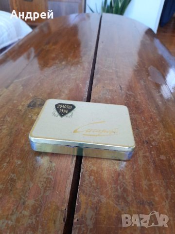 Стара табакера,кутия от цигари Золотое Руно, снимка 1 - Колекции - 41807735