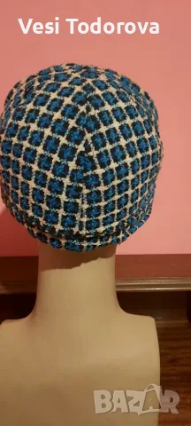 Дамски зимни шапки , снимка 17 - Шапки - 56275249