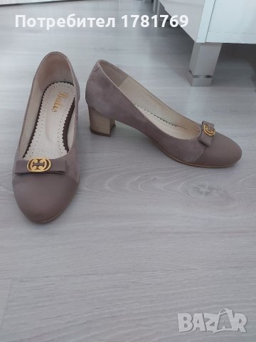 Дамски обувки с дебел ток 