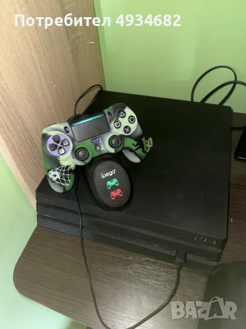 Продавам този PS4pro в много добро състояние!, снимка 2 - PlayStation конзоли - 55878771