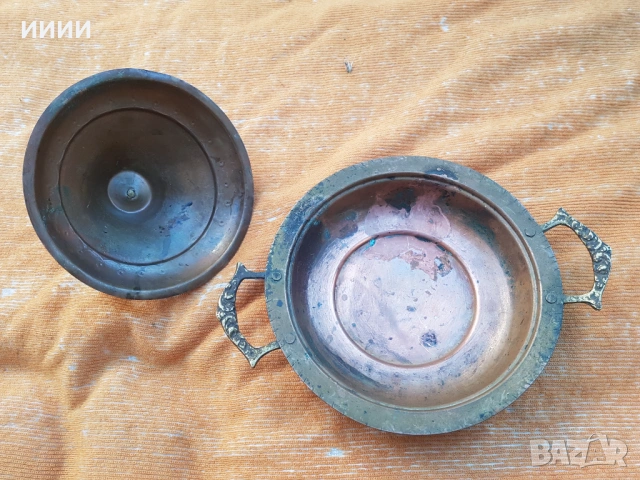 Бакърена тенджера купа чиния с капак, снимка 4 - Антикварни и старинни предмети - 53178002