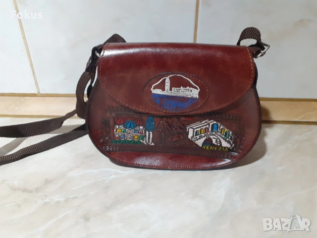 Маркова италианска кожена чантичка - чисто нова