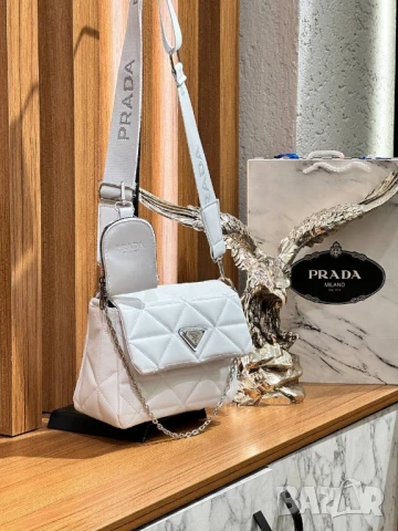 чанти prada , снимка 5 - Чанти - 51312554