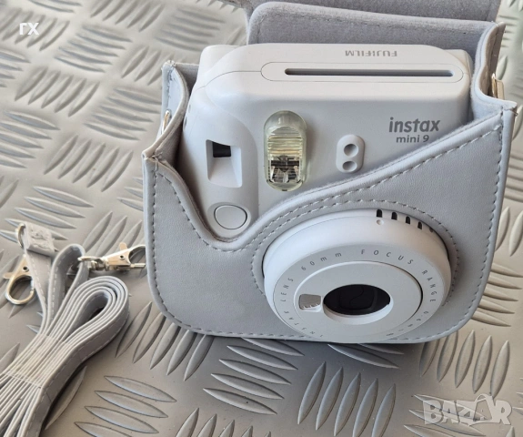 Моментален фотоапарат Fujifilm - Instax Mini 9, снимка 2 - Фотоапарати - 53409257