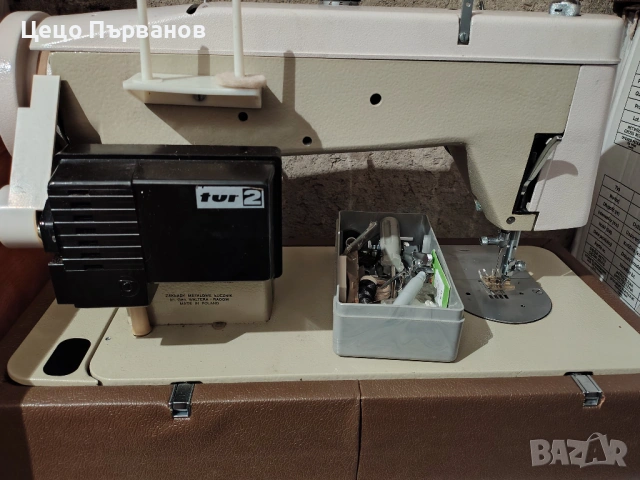 Продавам шевна машина Лучник , снимка 2 - Шевни машини - 53476836