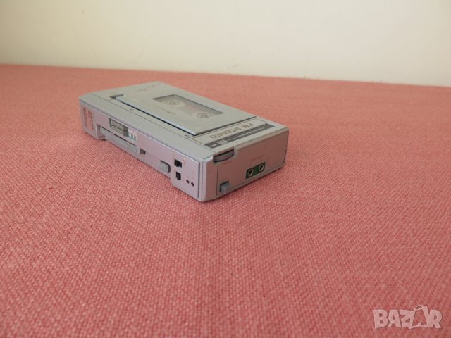  UNISEF TU-2 WALKMAN RADIO/CASSETTE. MADE IN JAPAN, снимка 5 - Радиокасетофони, транзистори - 41515301