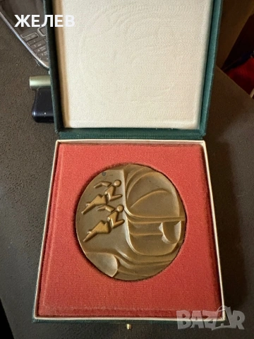 БРОНЗОВ ПЛАКЕТ МНОГО РЯДЪК, снимка 2 - Антикварни и старинни предмети - 53416162