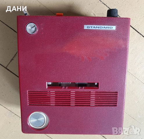 Ретро мини магнетофон , снимка 4 - Антикварни и старинни предмети - 53579498