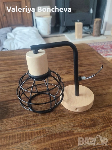 Стенна лампа, снимка 6 - Лампи за стена - 53030031