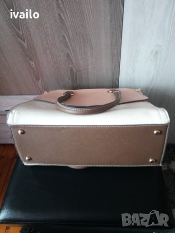 Mishel Shannon, снимка 3 - Чанти - 40465159