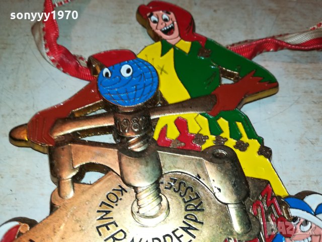 KOLNER NARREN PRESE 1982 GERMANY 0210211423, снимка 4 - Антикварни и старинни предмети - 34325115